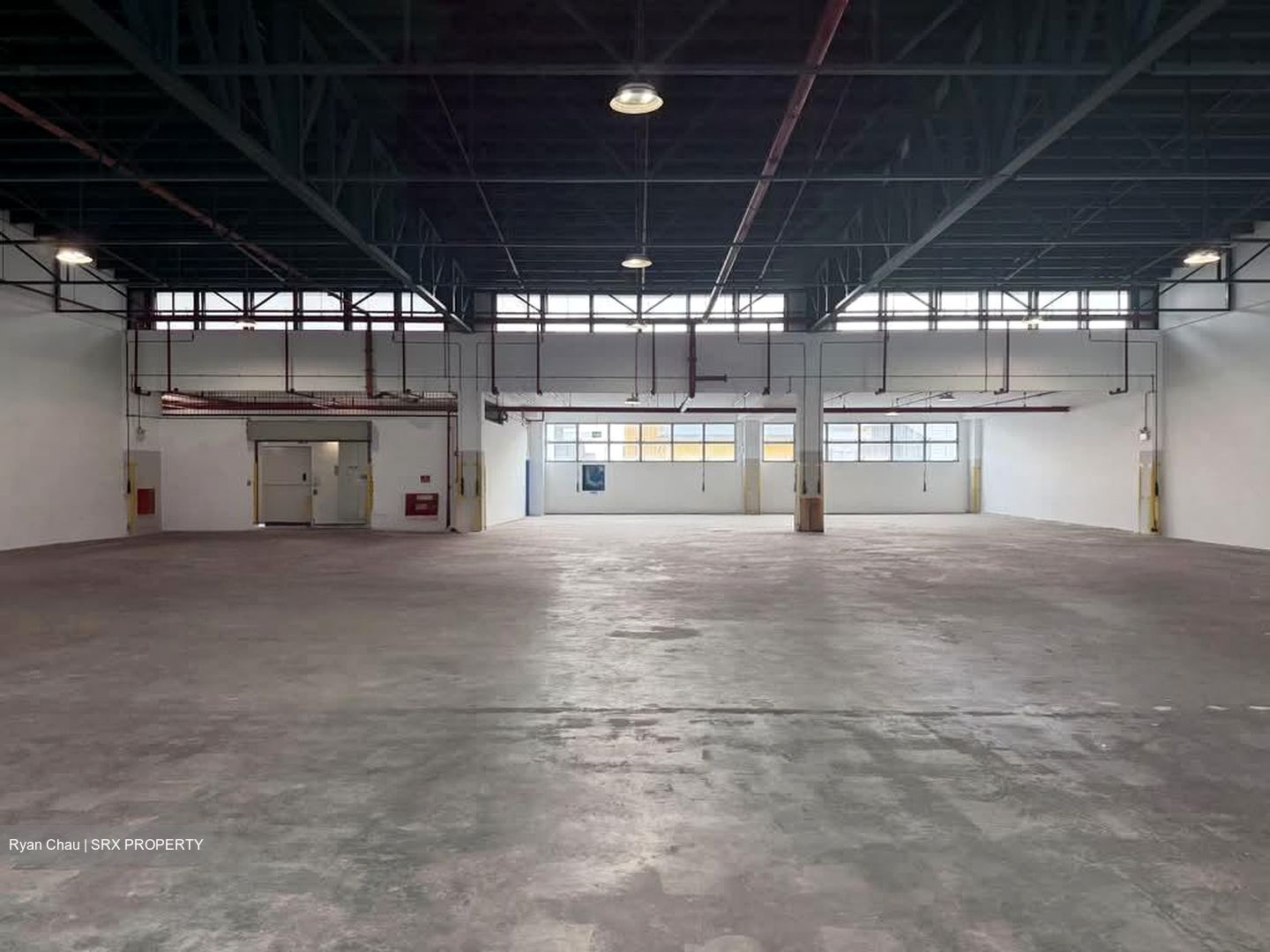 Pandan Loop (D5), Warehouse #574093311